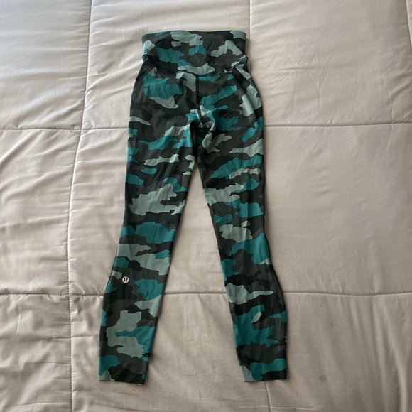 Lululemon Align High-Rise Camo Leggings - Picture 2 of 7